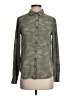 Maurices 100% Rayon Camo Green Long Sleeve Button-Down Shirt Size XS - photo 1