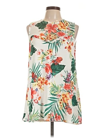 Kohl's Sleeveless T-Shirt (view 1)