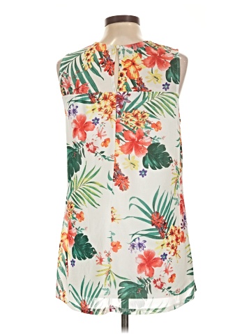 Kohl's Sleeveless T-Shirt (view 2)