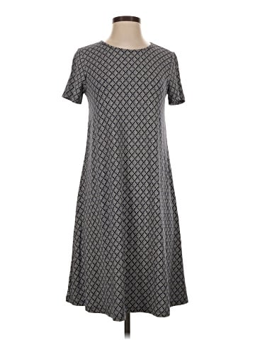Old Navy Casual Dress (view 1)
