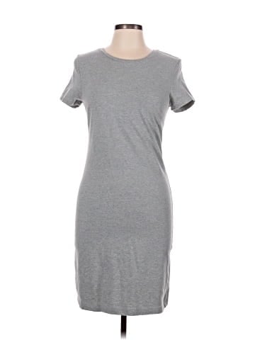 Old Navy Casual Dress (view 1)