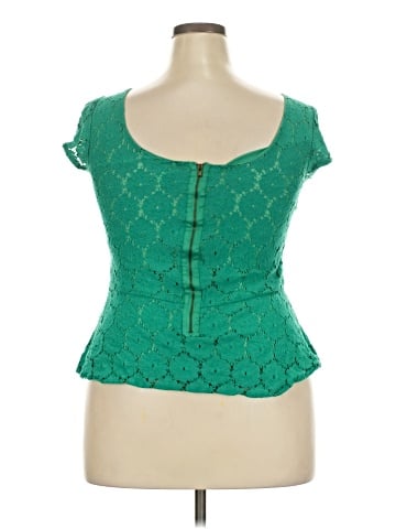 Xhilaration Short Sleeve Top (view 2)