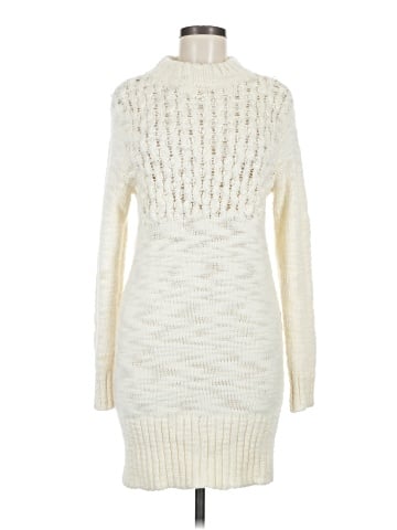 American Eagle Outfitters Casual Dress (view 1)