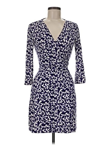 Diane von Furstenberg Casual Dress (view 1)