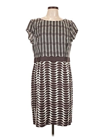 Boden Casual Dress (view 1)