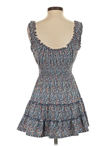 Urban Outfitters Casual Dress (view 2)