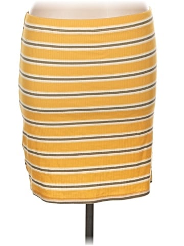 No Boundaries Casual Skirt (view 1)