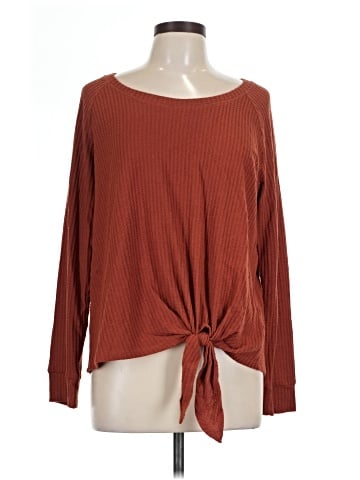 Nine Britton Long Sleeve T-Shirt (view 1)