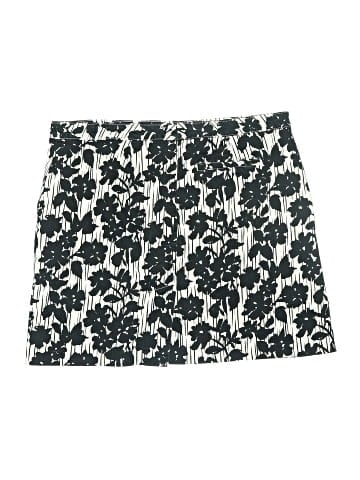 IZOD Skort (view 2)