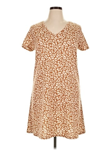 Nine West Short Sleeve T-Shirt (view 1)