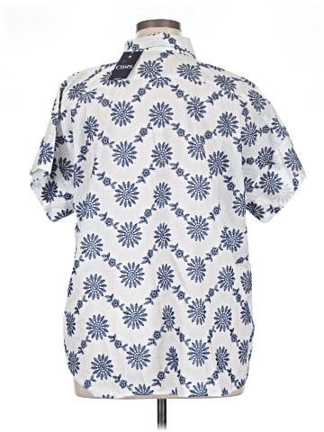Chaps Short Sleeve Button-Down Shirt (view 2)