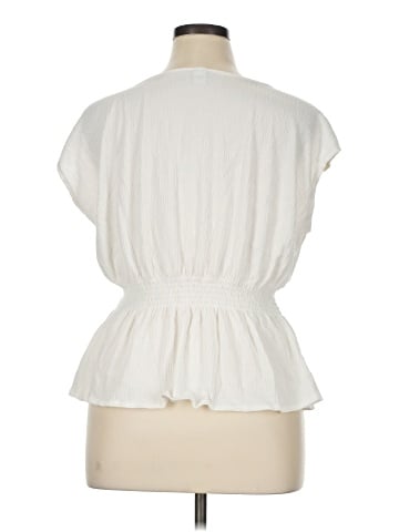 Old Navy Short Sleeve Top (view 2)