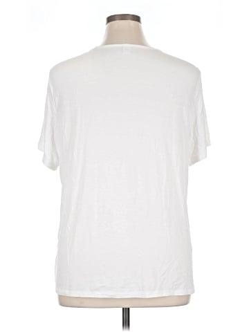 Old Navy Short Sleeve T-Shirt (view 2)