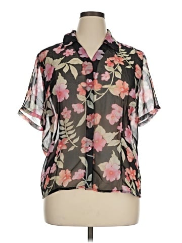 Croft & Barrow Short Sleeve Blouse (view 1)