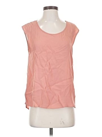 Forever 21 Sleeveless T-Shirt (view 1)