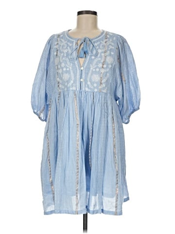 En Creme Casual Dress (view 1)