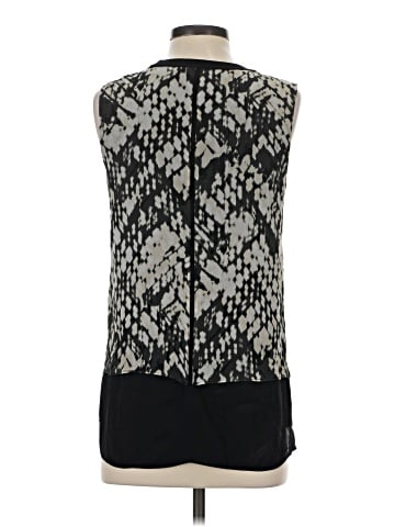 Vince. Sleeveless Silk Top (view 2)