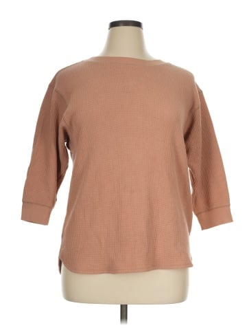 Uniqlo 3/4 Sleeve T-Shirt (view 1)