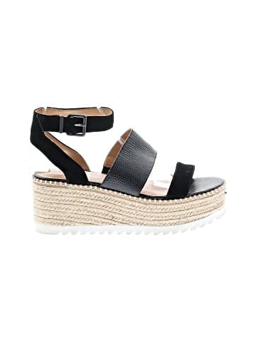 Crown Vintage Wedges (view 1)