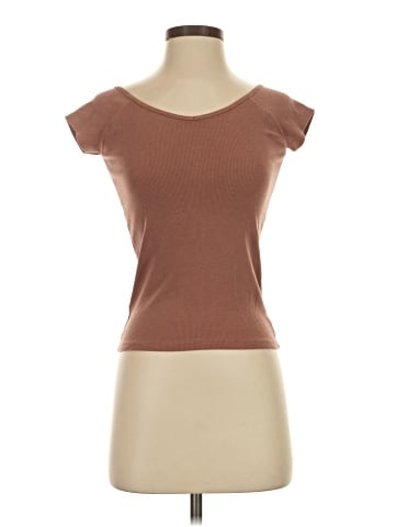 American Eagle Outfitters Short Sleeve T-Shirt (view 1)