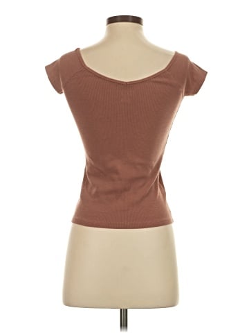 American Eagle Outfitters Short Sleeve T-Shirt (view 2)