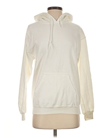 Gildan Pullover Hoodie (view 1)