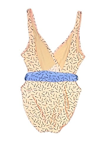 La Blanca One Piece Swimsuit (view 2)