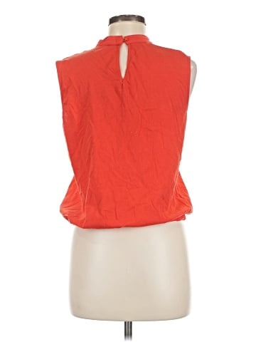 Tiny Sleeveless Blouse (view 2)