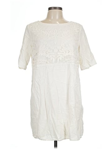 Old Navy Casual Dress (view 1)