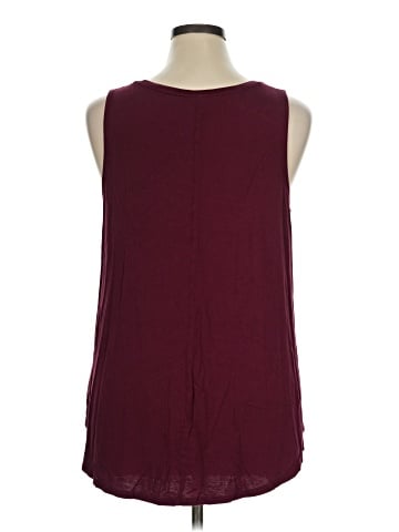 Old Navy Sleeveless T-Shirt (view 2)