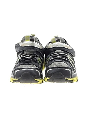 OshKosh B'gosh Sneakers (view 2)