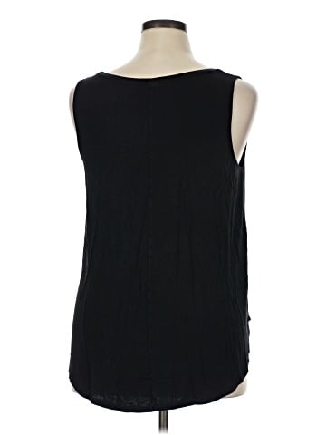 Old Navy Sleeveless T-Shirt (view 2)