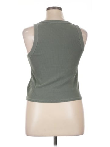 Old Navy Sleeveless T-Shirt (view 2)