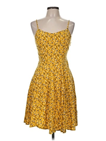 Old Navy Casual Dress (view 1)