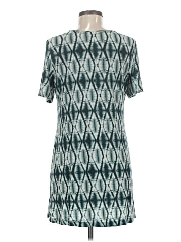 LOGO by Lori Goldstein Short Sleeve T-Shirt (view 2)