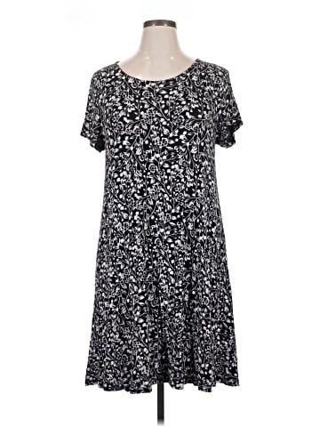 Old Navy Casual Dress (view 1)