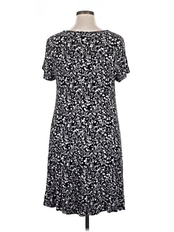 Old Navy Casual Dress (view 2)