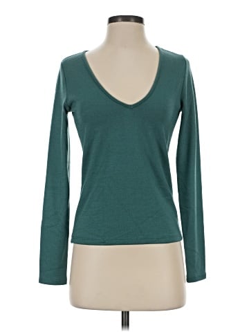 Vince. Long Sleeve T-Shirt (view 1)