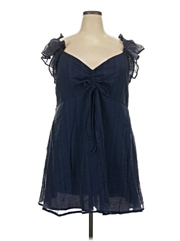 Old Navy Casual Dress (view 1)