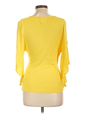 Roommates 3/4 Sleeve Top (view 2)
