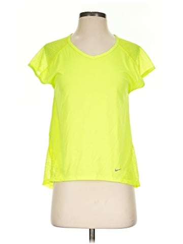 Nike Short Sleeve Top (view 1)
