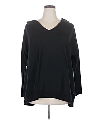 LIVI Active Pullover Sweater (view 1)
