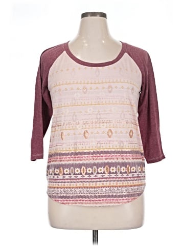 Maurices 3/4 Sleeve T-Shirt (view 1)