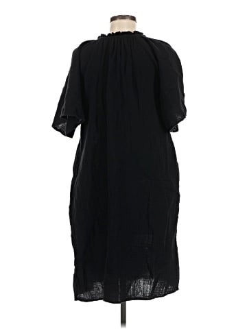 Old Navy Casual Dress (view 2)