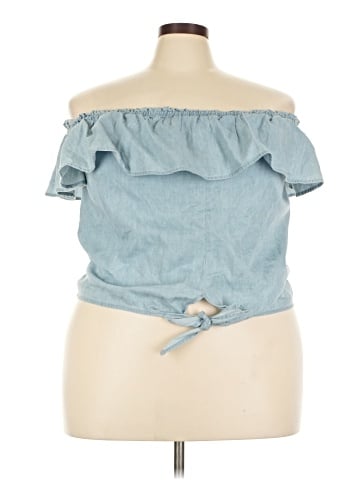 No Boundaries Sleeveless Blouse (view 1)