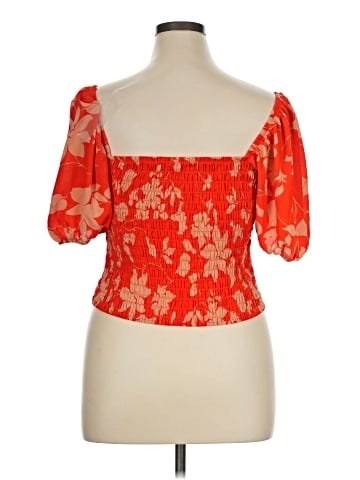 Sienna Sky Short Sleeve Blouse (view 2)