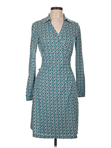 Diane von Furstenberg Casual Dress (view 1)