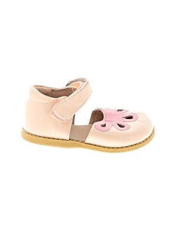 Livie & Luca Flats (view 1)