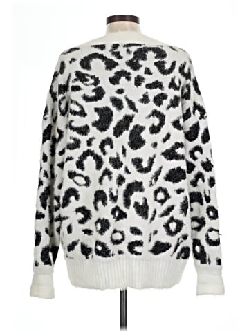 Macaron Pullover Sweater (view 2)