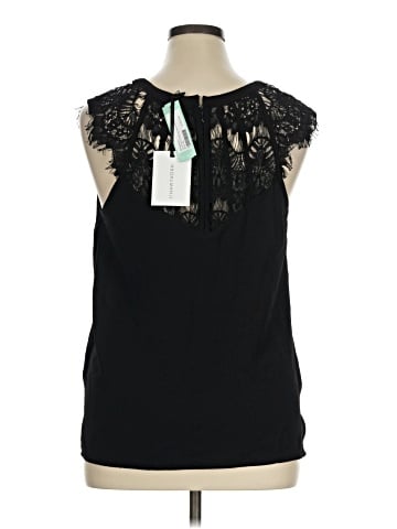 41Hawthorn Sleeveless Blouse (view 2)